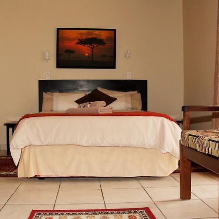 Rustenburg Guesthouse Kamer foto